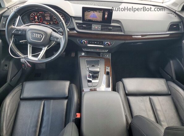 WA1BNAFY2K2017543 2019 AUDI Q5 Black Առջևի վահանակի տեսք