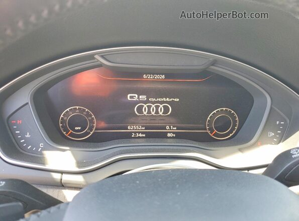 WA1BNAFY2K2095384 2019 AUDI Q5 White ხელსაწყოთა პანელის ხედი