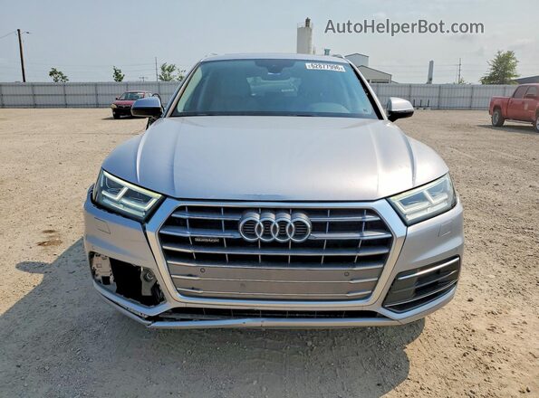WA1BNAFY2L2046008 2020 AUDI Q5 Silver Դիմացի տեսք