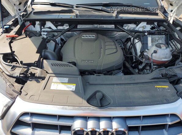 WA1BNAFY3K2073281 2019 AUDI Q5 White ძრავის განყოფილების ხედი