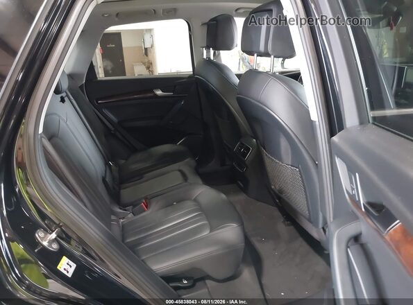 WA1BNAFY5K2134906 2019 AUDI Q5 Black VIN sticker view
