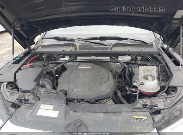WA1BNAFY6K2052330 2019 AUDI Q5 Черный Вид сзади