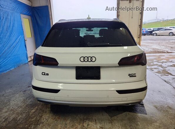 WA1BNAFY8J2003502 2018 AUDI Q5 White Vista trasera