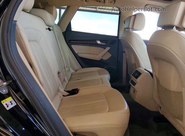 WA1BNAFYXJ2009558 2018 AUDI Q5 Black Vista de los asientos traseros