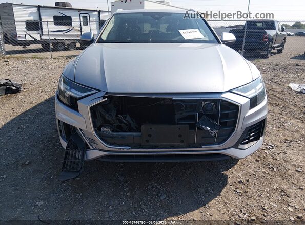 WA1BVAF18KD017053 2019 AUDI Q8 Black Vista frontal