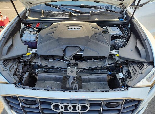 WA1BVBF17PD010317 2023 AUDI Q8 White Շարժիչի բաժամունքի տեսք