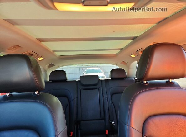 WA1C2AFP0HA072771 2017 AUDI Q5 Gray Vista de los asientos traseros