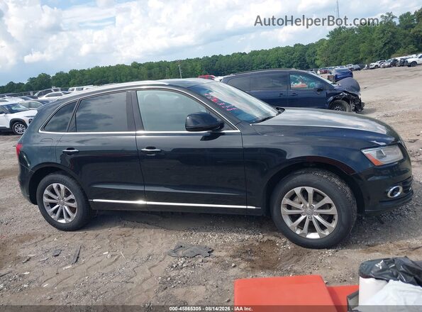 WA1C2AFP5HA028765 2017 AUDI Q5 Black Սալոնի հետևի տեսք