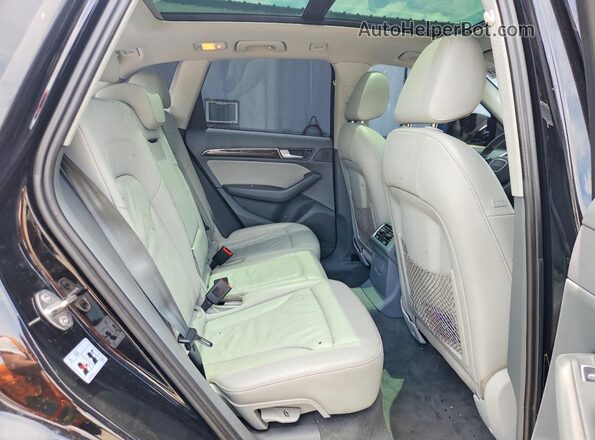WA1C2AFP5HA093373 2017 AUDI Q5 Black Вид задньої частини салону
