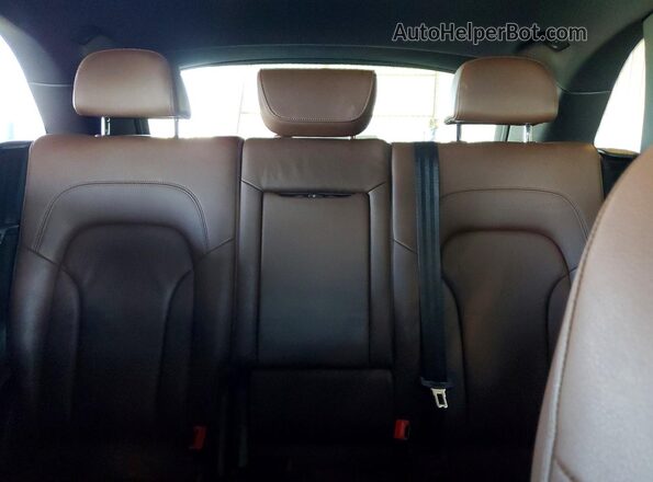 WA1C2AFP7HA066241 2017 AUDI Q5 Charcoal Հետևի նստատեղերի տեսք