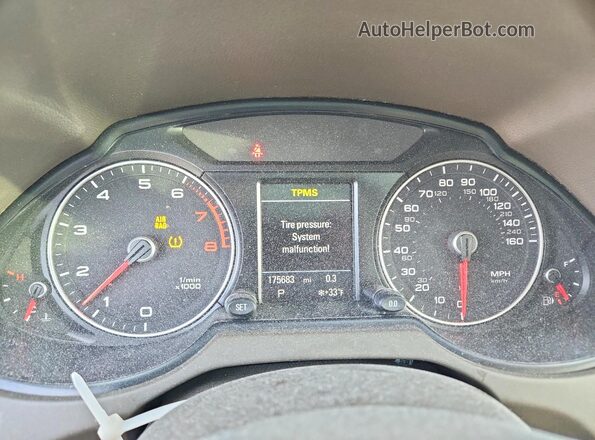 WA1C2AFP7HA073142 2017 AUDI Q5 White Instrument cluster view