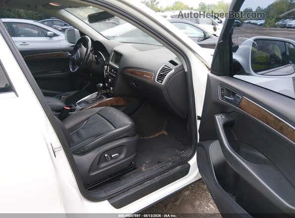 WA1C2AFP8GA024272 2016 AUDI Q5 White Vista interior delantera