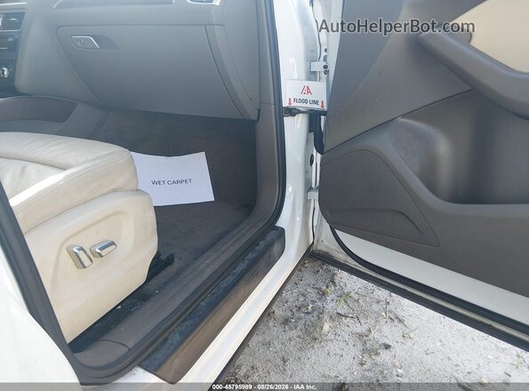 WA1C2AFP8HA074882 2017 AUDI Q5 White Widok z przodu