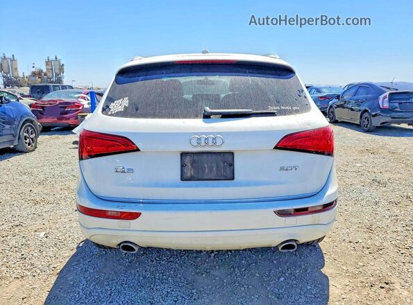 WA1C2AFP9GA041100 2016 AUDI Q5 White უკანა ხედი
