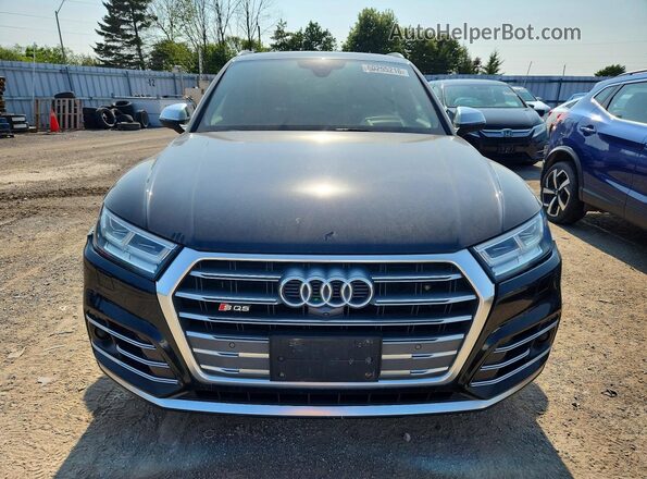 WA1C4AFY0J2245305 2018 AUDI SQ5 Черный Вид спереди