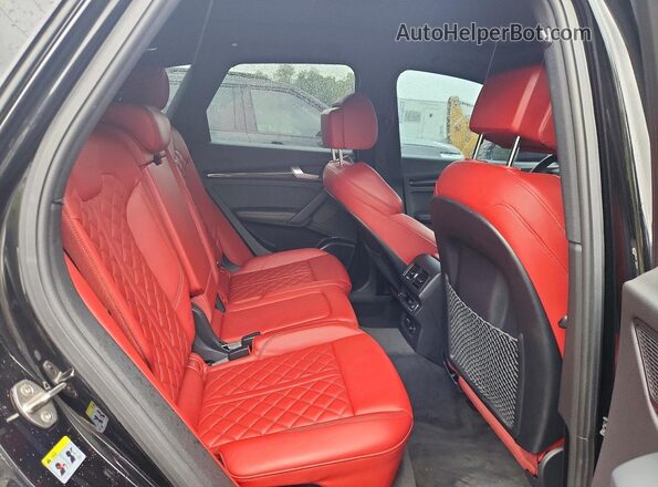 WA1C4AFY2M2039777 2021 AUDI SQ5 Black Սալոնի հետևի տեսք