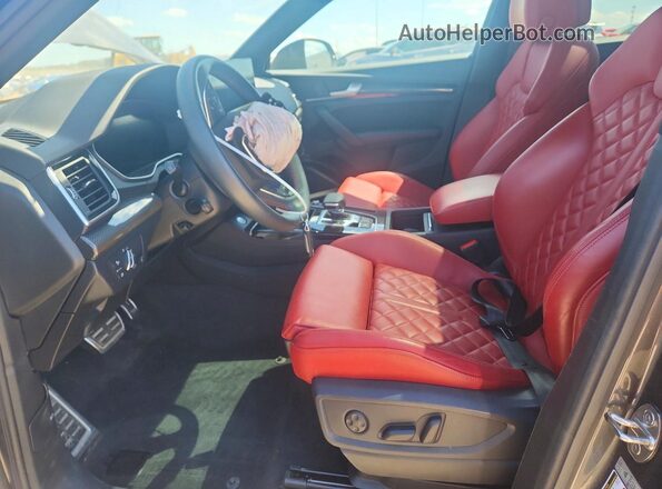 WA1C4AFY3P2195847 2023 AUDI SQ5 Серый Вид салона спереди