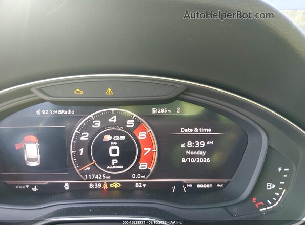WA1C4AFY6J2110541 2018 AUDI SQ5 Gray Rear seats view