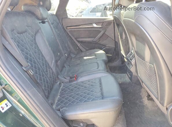 WA1C4AFY6K2083228 2019 AUDI SQ5 Green Rear interior view