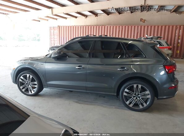 WA1C4AFY7J2224449 2018 AUDI SQ5 Gray 360 interior view