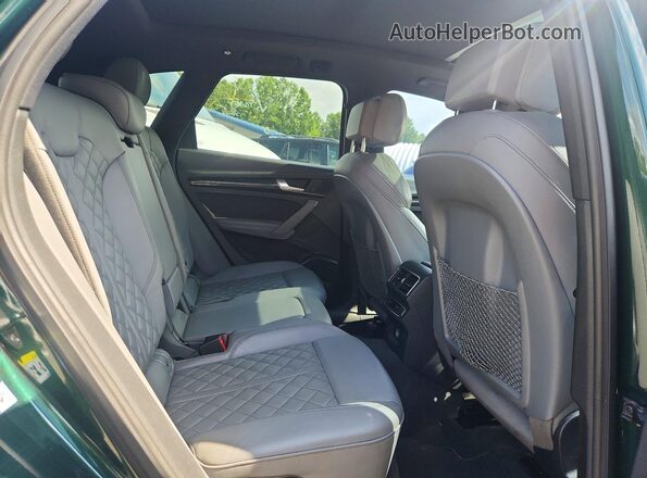 WA1C4AFY8J2101243 2018 AUDI SQ5 Green 