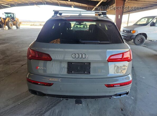 WA1C4AFYXL2011594 2020 AUDI SQ5 Gray Rear view