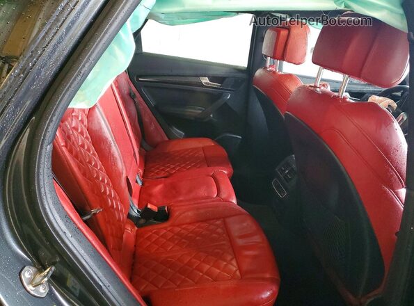 WA1C4BFY5M2081754 2024 AUDI SQ5 Charcoal Vista interior trasera