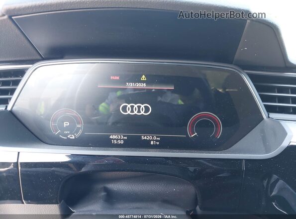 WA1CAAGE4RB048789 2024 AUDI Q8 E-TRON Gray Вид задніх сидінь