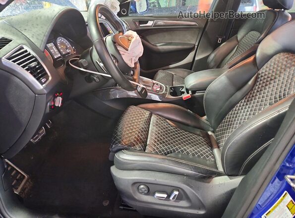 WA1CCAFP8GA134297 2016 AUDI SQ5 Blue Front interior view