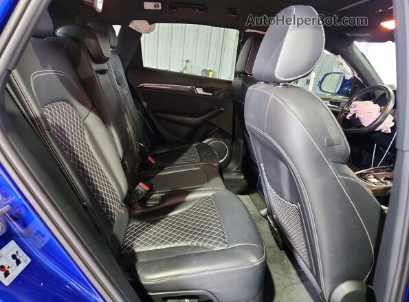 WA1CCAFP8GA134297 2016 AUDI SQ5 Blue Rear seats view