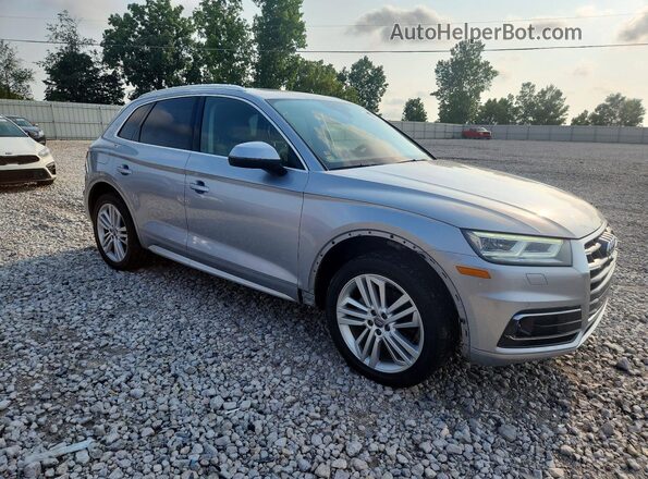 WA1CNAFY2J2051243 2018 AUDI Q5 Silver Delantero derecho
