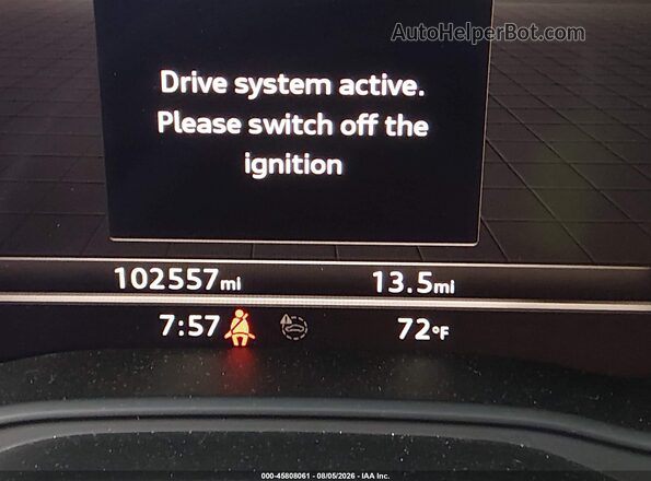 WA1CNAFY4J2147052 2018 AUDI Q5 Gray 