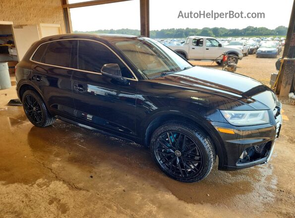 WA1CNAFY5J2138991 2018 AUDI Q5 Black Передня права чверть