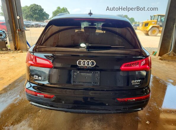 WA1CNAFY5J2138991 2018 AUDI Q5 Black Вид ззаду