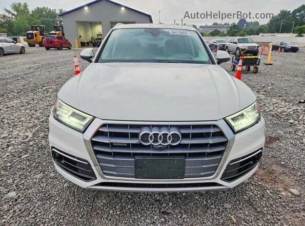 WA1CNAFY9K2103033 2019 AUDI Q5 White Вид спереду