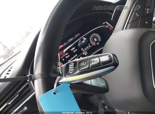 WA1CVAF13KD014999 2019 AUDI Q8 Gray Widok deski rozdzielczej