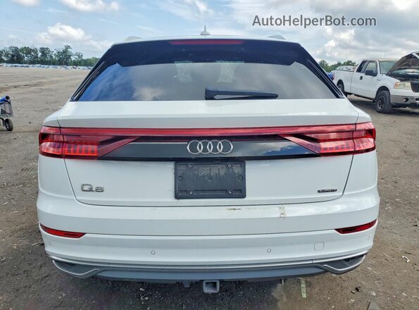 WA1CVAF18KD034651 2019 AUDI Q8 White უკანა ხედი