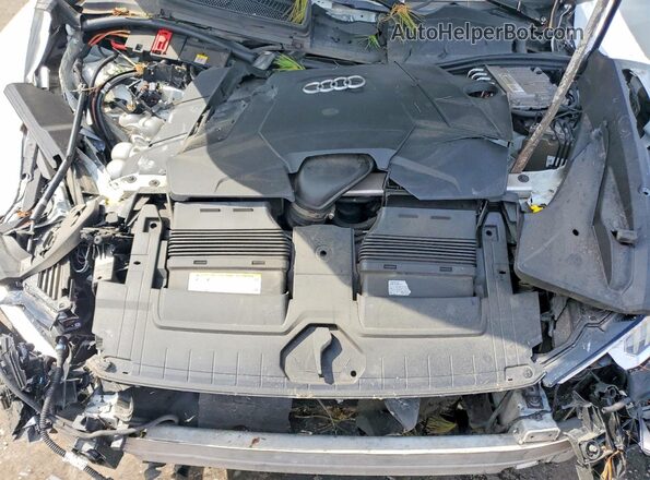WA1CVAF18KD034651 2019 AUDI Q8 White ძრავის განყოფილების ხედი