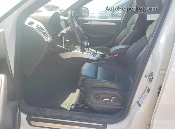 WA1D7AFP0HA015962 2017 AUDI Q5 White Front interior view