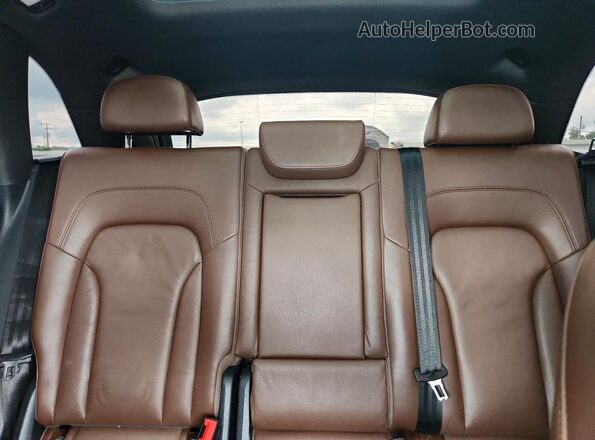 WA1D7AFP5GA033453 2016 AUDI Q5 Black Rear seats view