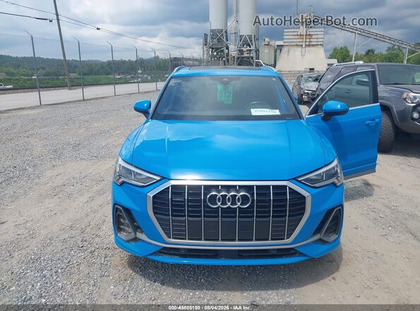 WA1DECF31P1105702 2023 AUDI Q3 Blue Front view