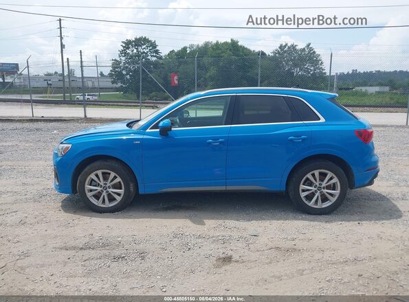 WA1DECF31P1105702 2023 AUDI Q3 Blue 360 interior view