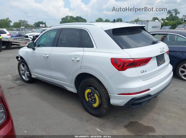 WA1DECF31R1149993 2024 AUDI Q3 Белый Панорамный вид салона 360°