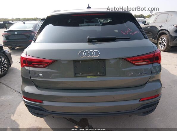 WA1DECF33R1125372 2024 AUDI Q3 Gray 