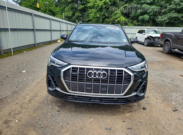 WA1DECF33R1186124 2024 AUDI Q3 Black Widok z przodu