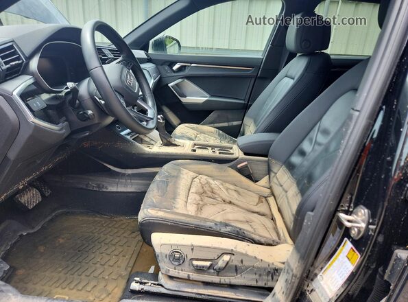 WA1DECF33R1186124 2024 AUDI Q3 Black Widok wnętrza z przodu