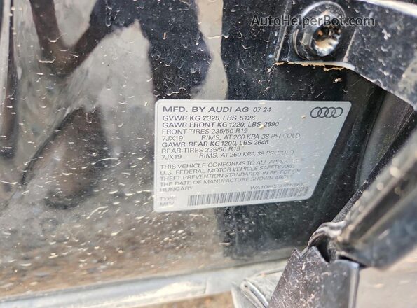 WA1DECF33R1186124 2024 AUDI Q3 Black Widok naklejki z numerem VIN