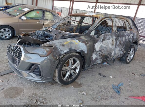 WA1DECF34L1046283 2020 AUDI Q3 Gray Передня ліва чверть