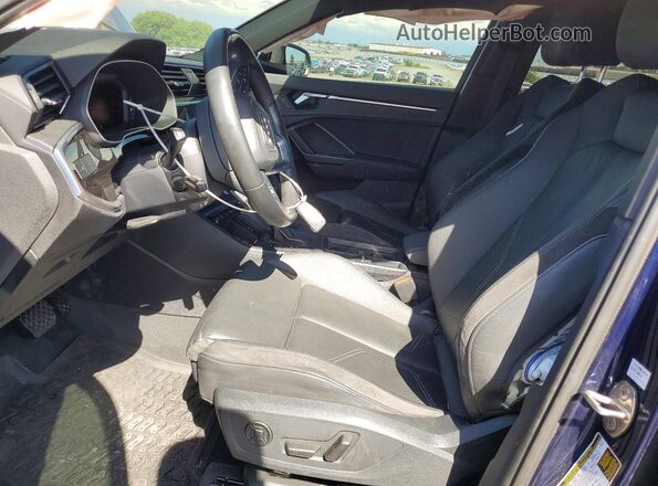 WA1DECF34N1021404 2022 AUDI Q3 Blue Front interior view