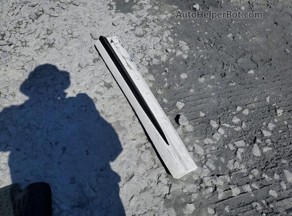 WA1DECF34N1119431 2022 AUDI Q3 White VIN კოდის სტიკერის ხედი